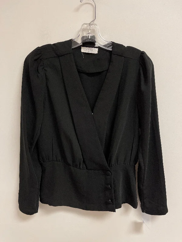 Top Long Sleeve By Elodie In Black, Size: S