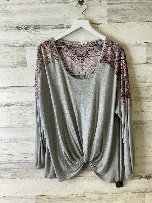 Top Long Sleeve By Maurices In Grey, Size: 4